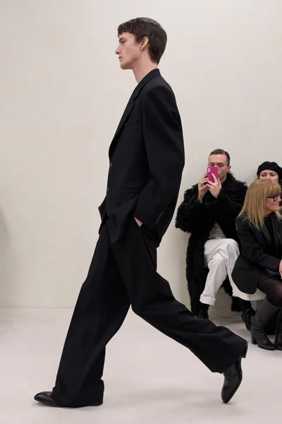 Look 166